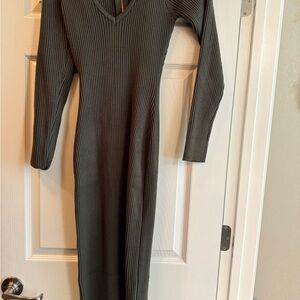 Lulu's Green Ribbed Bodycon Midi Dress V-Neck